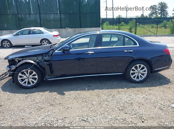 WDDZF4KB1KA617342 2019 MERCEDES-BENZ E-CLASS Blue 360 interior view