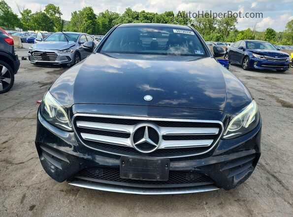 WDDZF4KB2HA054763 2017 MERCEDES-BENZ E Черный Вид спереди