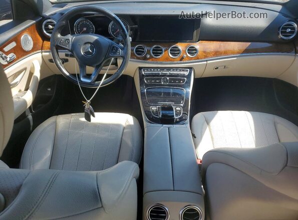 WDDZF4KB2HA193713 2017 MERCEDES-BENZ E Синий Вид панели приборов