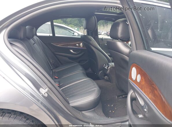 WDDZF4KB3HA053976 2017 MERCEDES-BENZ E-CLASS Серый Вид наклейки с VIN-кодом