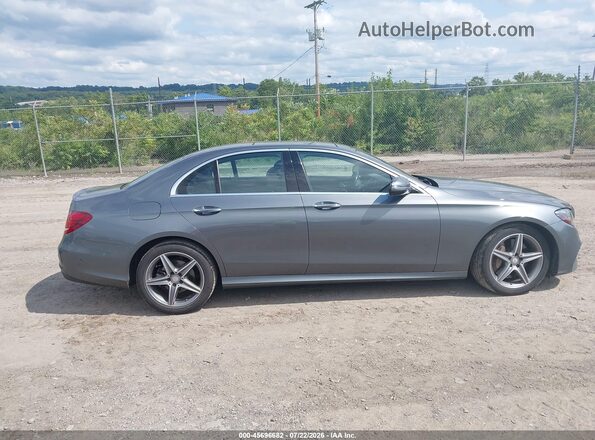 WDDZF4KB4HA133500 2017 MERCEDES-BENZ E-CLASS Серый Вид задней части салона