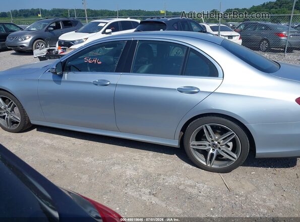 WDDZF4KB4HA235038 2017 MERCEDES-BENZ E-CLASS Silver 360 interior view