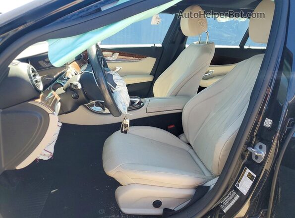 WDDZF4KB4KA543284 2019 MERCEDES-BENZ E Black Widok wnętrza z przodu