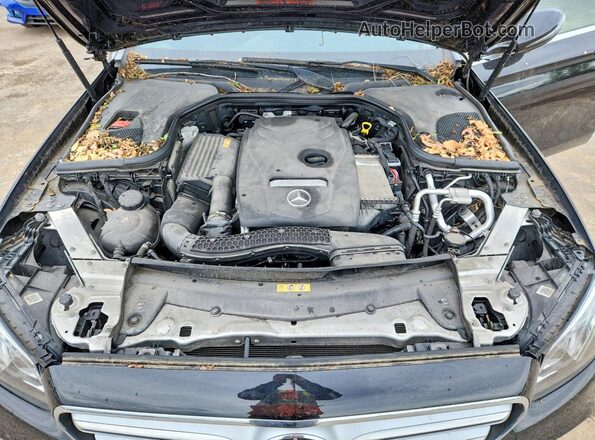 WDDZF4KB4KA566578 2019 MERCEDES-BENZ E Black Սալոնի հետևի տեսք