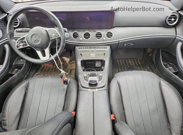 WDDZF4KB4KA566578 2019 MERCEDES-BENZ E Black Առջևի վահանակի տեսք