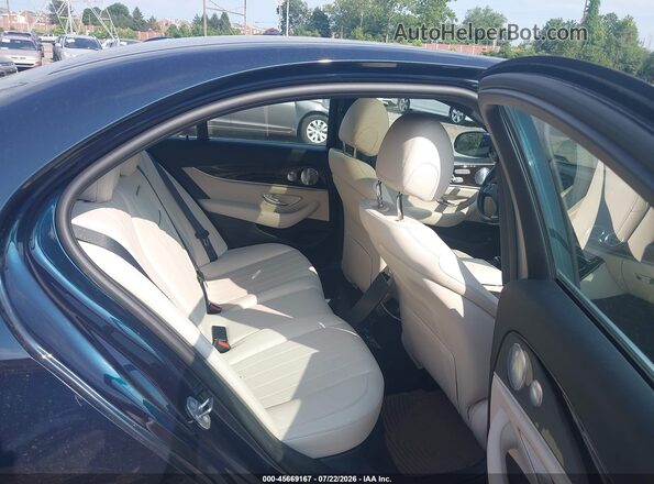 WDDZF4KB5HA085005 2017 MERCEDES-BENZ E-CLASS Blue Widok naklejki z numerem VIN