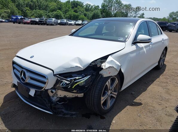WDDZF4KB6HA104046 2017 MERCEDES-BENZ E-CLASS White Front view