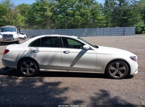 WDDZF4KB6HA144725 2017 MERCEDES-BENZ E-CLASS White Вид задньої частини салону