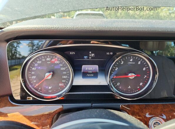 WDDZF4KB7HA019765 2017 MERCEDES-BENZ E Черный Вид щитка приборов