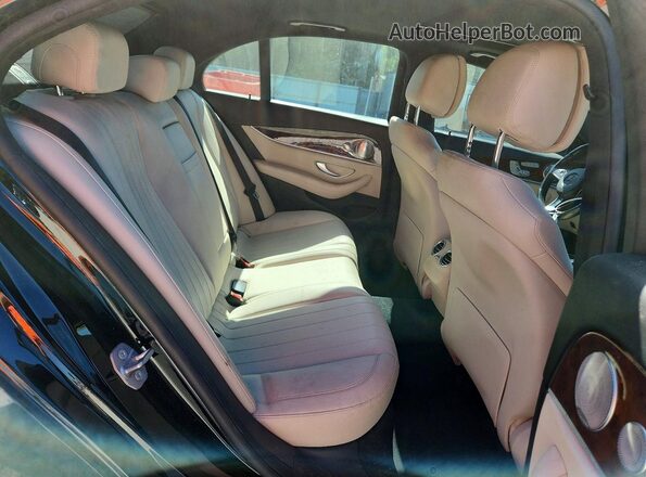 WDDZF4KB7HA019765 2017 MERCEDES-BENZ E Черный Вид задних сидений