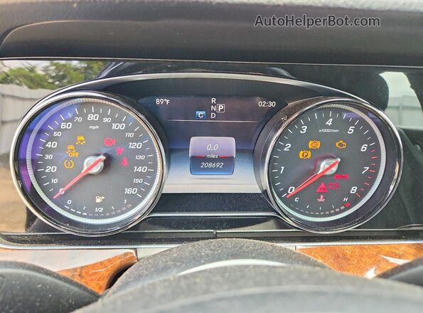 WDDZF4KB7HA022956 2017 MERCEDES-BENZ E Black Вид щитка приладів