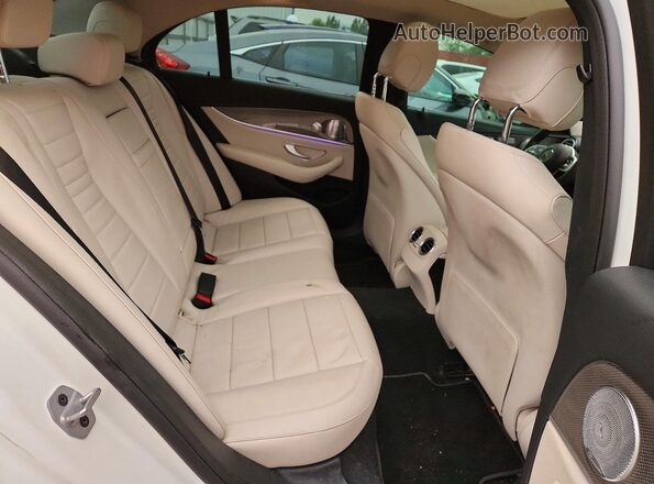 WDDZF4KB7KA525605 2019 MERCEDES-BENZ E Белый Вид задних сидений