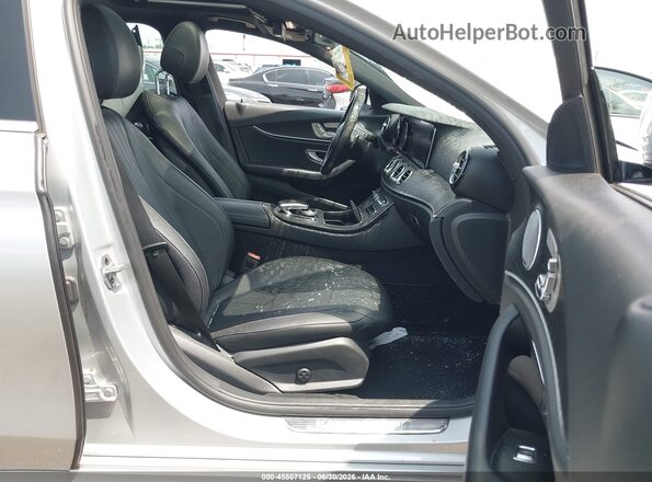 WDDZF4KB7KA595377 2019 MERCEDES-BENZ E-CLASS Silver Вид салону спереду