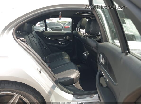 WDDZF4KB7KA595377 2019 MERCEDES-BENZ E-CLASS Silver Вид наклейки з VIN-кодом