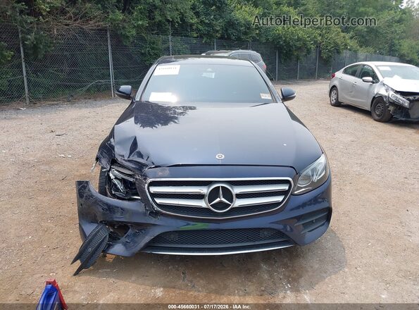 WDDZF4KB8HA238850 2017 MERCEDES-BENZ E-CLASS Dark Blue Widok wnętrza z tyłu