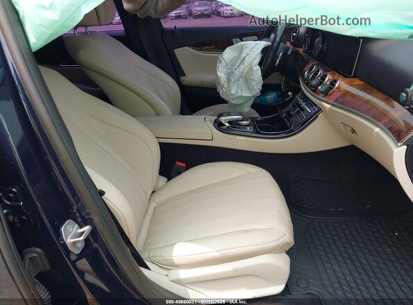 WDDZF4KB8HA238850 2017 MERCEDES-BENZ E-CLASS Dark Blue Widok wnętrza z przodu