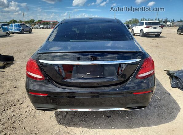 WDDZF4KB8KA499743 2019 MERCEDES-BENZ E Black Widok z tyłu