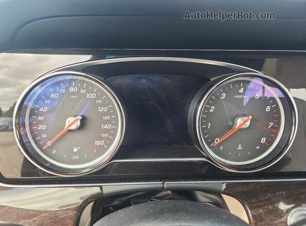 WDDZF4KB8KA499743 2019 MERCEDES-BENZ E Black Widok zestawu wskaźników