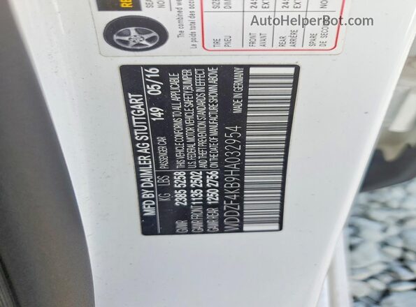 WDDZF4KB9HA032954 2017 MERCEDES-BENZ E Белый Вид подкапотного пространства