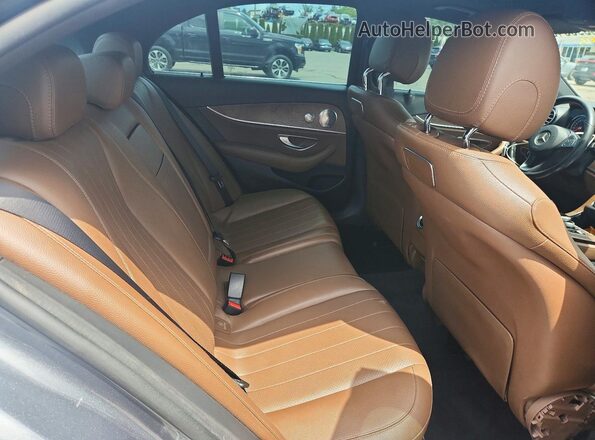 WDDZF4KB9JA329955 2018 MERCEDES-BENZ E Gray უკანა სავარძლების ხედი