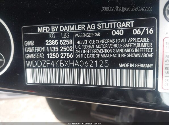 WDDZF4KBXHA062125 2017 MERCEDES-BENZ E-CLASS Black Widok komory silnika