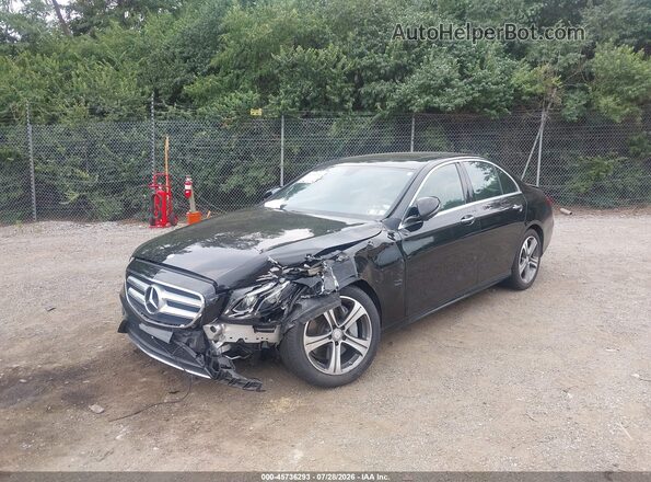WDDZF4KBXHA062125 2017 MERCEDES-BENZ E-CLASS Black Widok z przodu