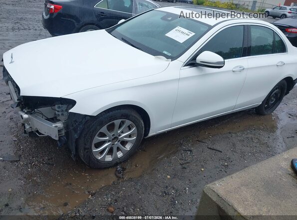WDDZF4KBXHA066255 2017 MERCEDES-BENZ E-CLASS White Przód lewy