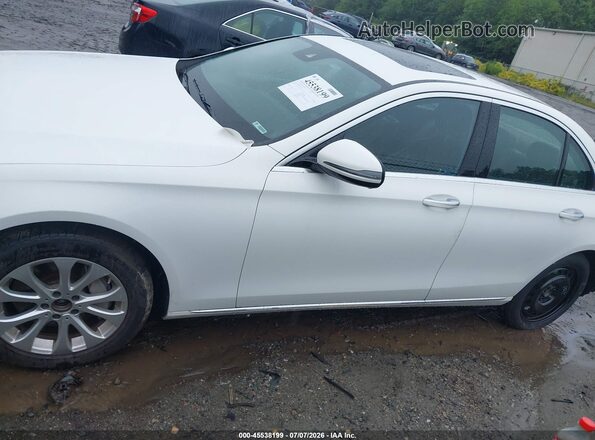 WDDZF4KBXHA066255 2017 MERCEDES-BENZ E-CLASS White Widok wnętrza 360 stopni