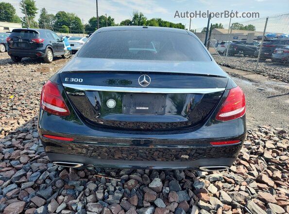WDDZF4KBXJA320763 2018 MERCEDES-BENZ E Черный Вид сзади