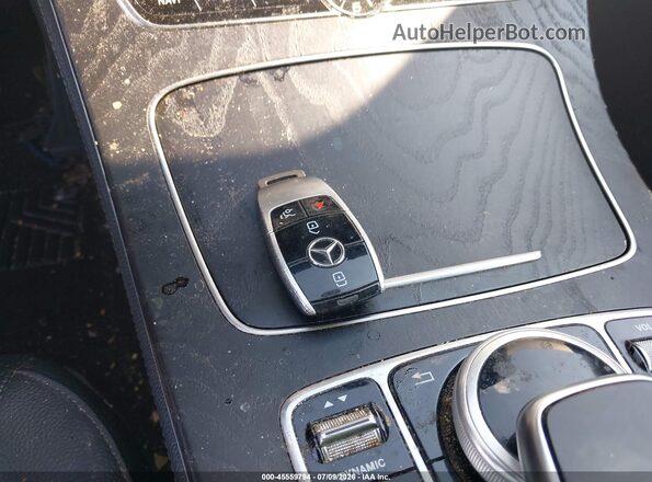 WDDZF4KBXJA340575 2018 MERCEDES-BENZ E-CLASS Black Vista del salpicadero