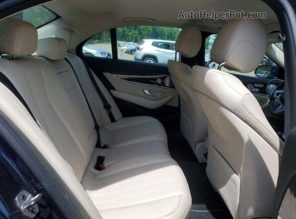 WDDZF4KBXKA582011 2019 MERCEDES-BENZ E Blue Vista de los asientos traseros