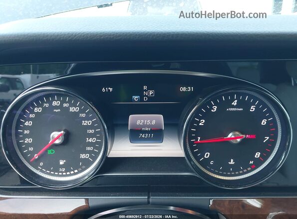 WDDZF4KBXKA674557 2019 MERCEDES-BENZ E-CLASS Navy Vista de los asientos traseros