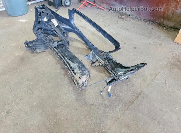 WDDZF6BB8KA614871 2019 MERCEDES-BENZ E Черный Вид подкапотного пространства