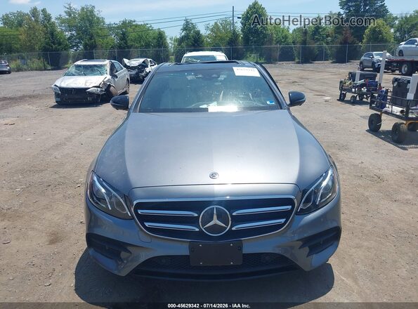 WDDZF6JB1KA491030 2019 MERCEDES-BENZ E-CLASS Gray ხელსაწყოთა პანელის ხედი