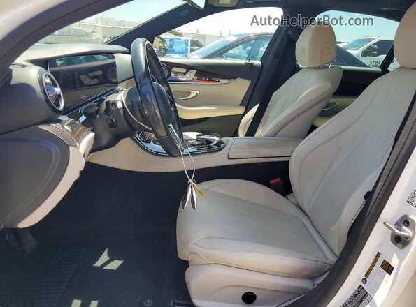 WDDZF6JB1LA697675 2020 MERCEDES-BENZ E White წინა სალონის ხედი