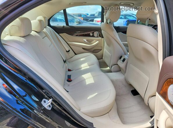 WDDZF6JB3KA515330 2019 MERCEDES-BENZ E Черный Вид задних сидений