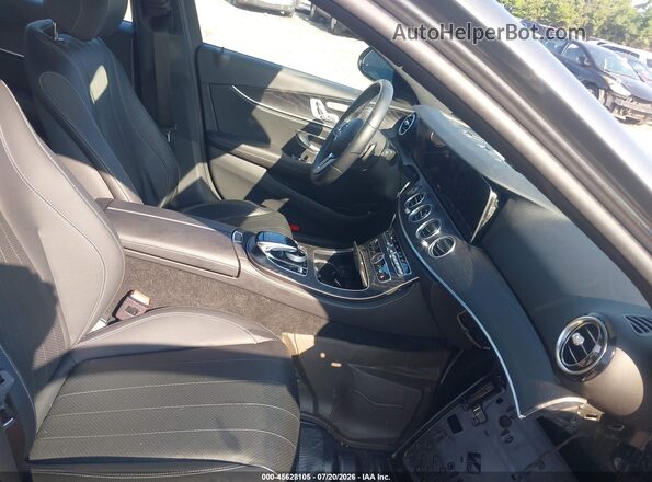 WDDZF8EB5LA752330 2020 MERCEDES-BENZ E-CLASS Gray Вид салону спереду