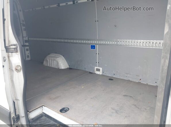 WDYPE8CD7HP574566 2017 FREIGHTLINER SPRINTER 2500 White VIN sticker view