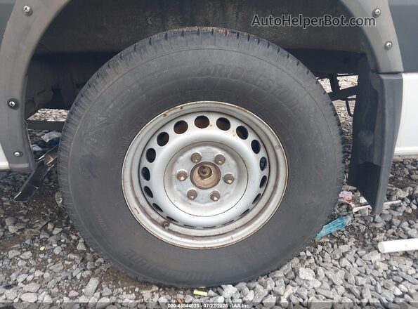 WDYPE8CD7HP574566 2017 FREIGHTLINER SPRINTER 2500 White 