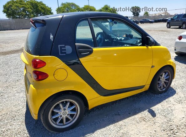 WMEEJ9AAXGK843380 2016 SMART FORTWO Желтый Задняя правая четверть