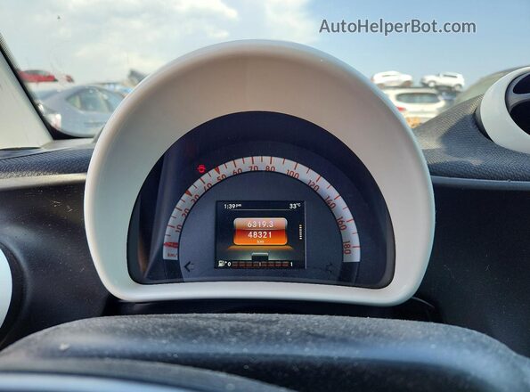WMEFJ5DA9GK153905 2016 SMART FORTWO White Instrument cluster view