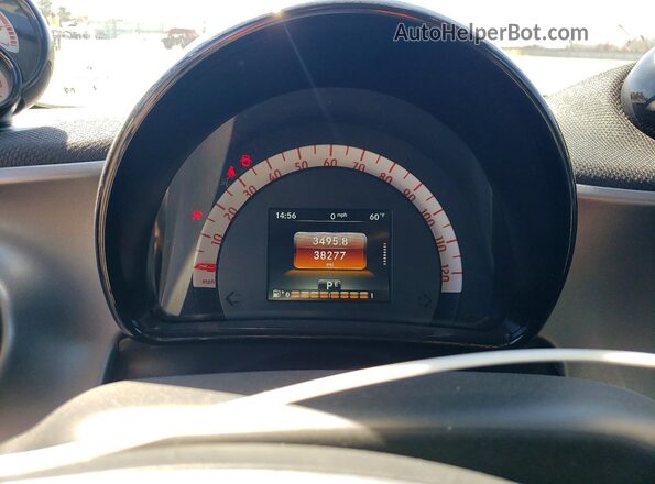 WMEFK5DA5HK150417 2017 SMART FORTWO Two Tone Vista del cuadro de instrumentos
