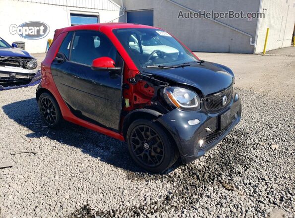 WMEFK5DA5HK150417 2017 SMART FORTWO Two Tone Delantero derecho