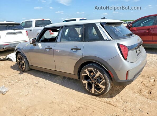 WMW43GD01T2Y23201 2026 MINI COOPER Silver უკანა მარცხენა