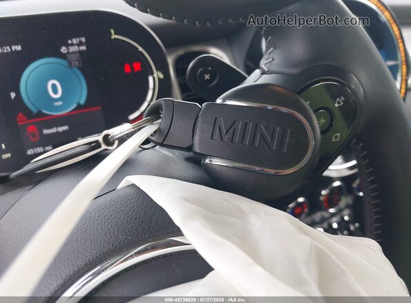 WMW53DH04N2R09845 2022 MINI HARDTOP Blue Dashboard view