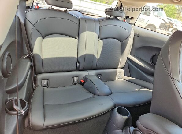 WMW53DH06R2V37835 2024 MINI COOPER Silver Հետևի նստատեղերի տեսք