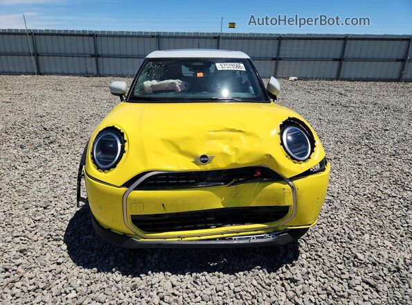 WMW53GD07S2X13854 2025 MINI COOPER Yellow Вид спереду