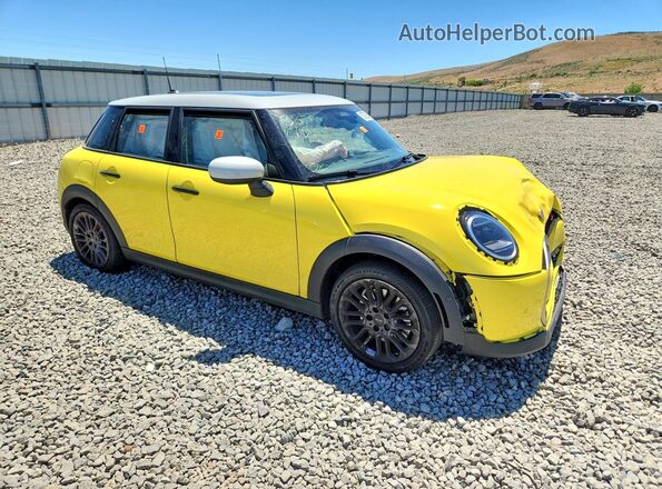 WMW53GD07S2X13854 2025 MINI COOPER Yellow Передня права чверть