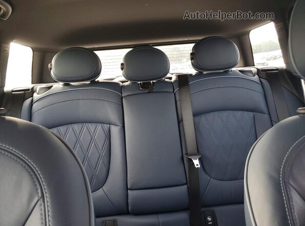 WMWJZ9C06L2N06108 2020 MINI COOPER Silver უკანა სავარძლების ხედი