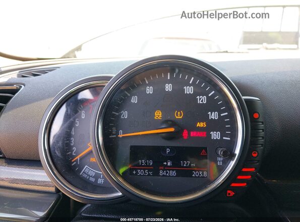 WMWLN5C53G2E06940 2016 MINI CLUBMAN Green Вид задніх сидінь